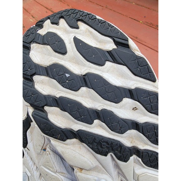 Hoka One One Clifton 8 Men’s Size 10D 1119393-BWHT Black White Running Shoes - Picture 9 of 12